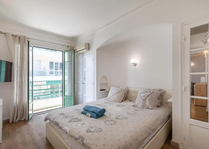 Louis Gallet Les Pins 2 Min Des Plages - 6 Couchages *